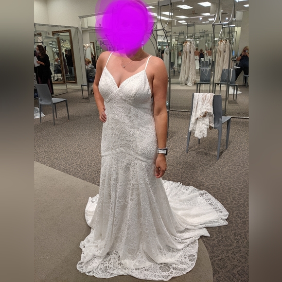 Lace wedding dress - Picture 6 of 6